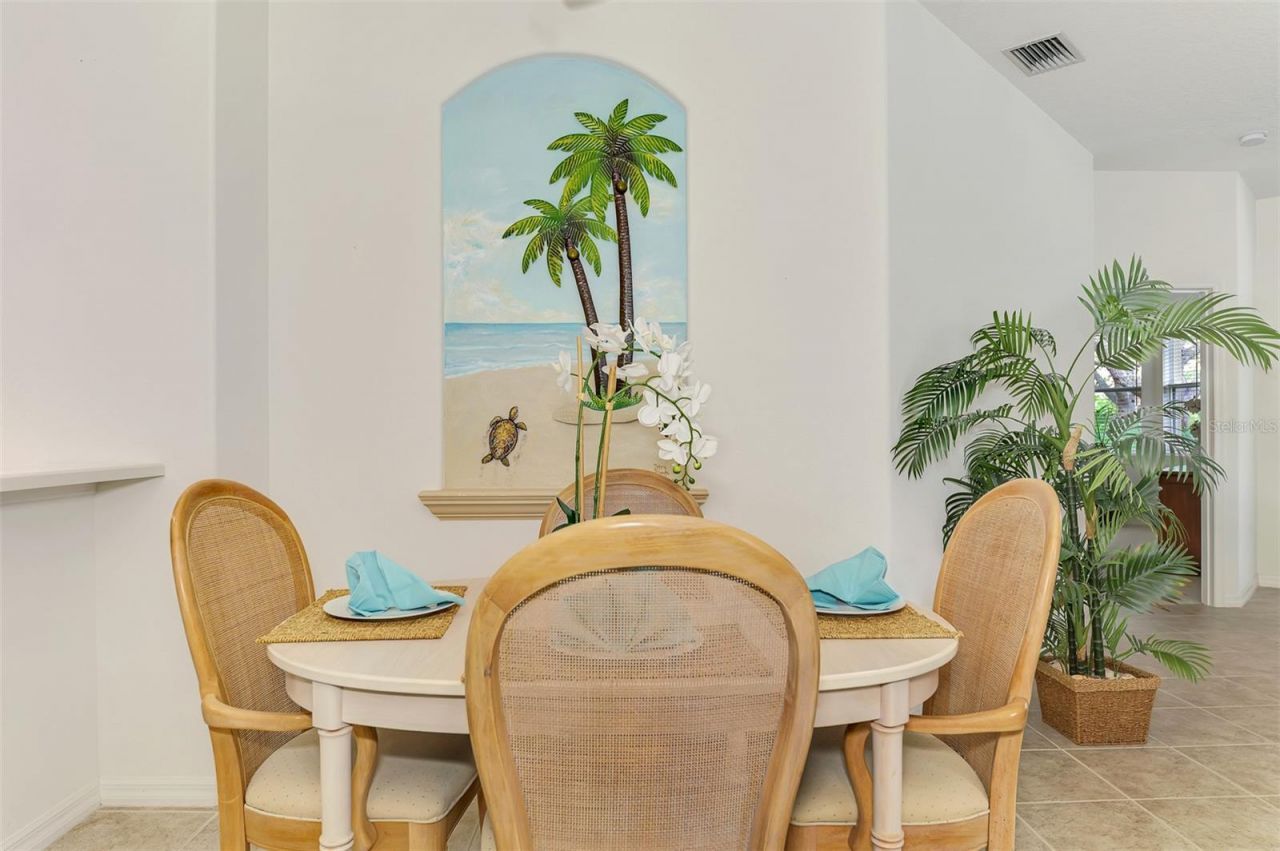 9367 Carnaby Drive, Venice, FL 34293 Photo
