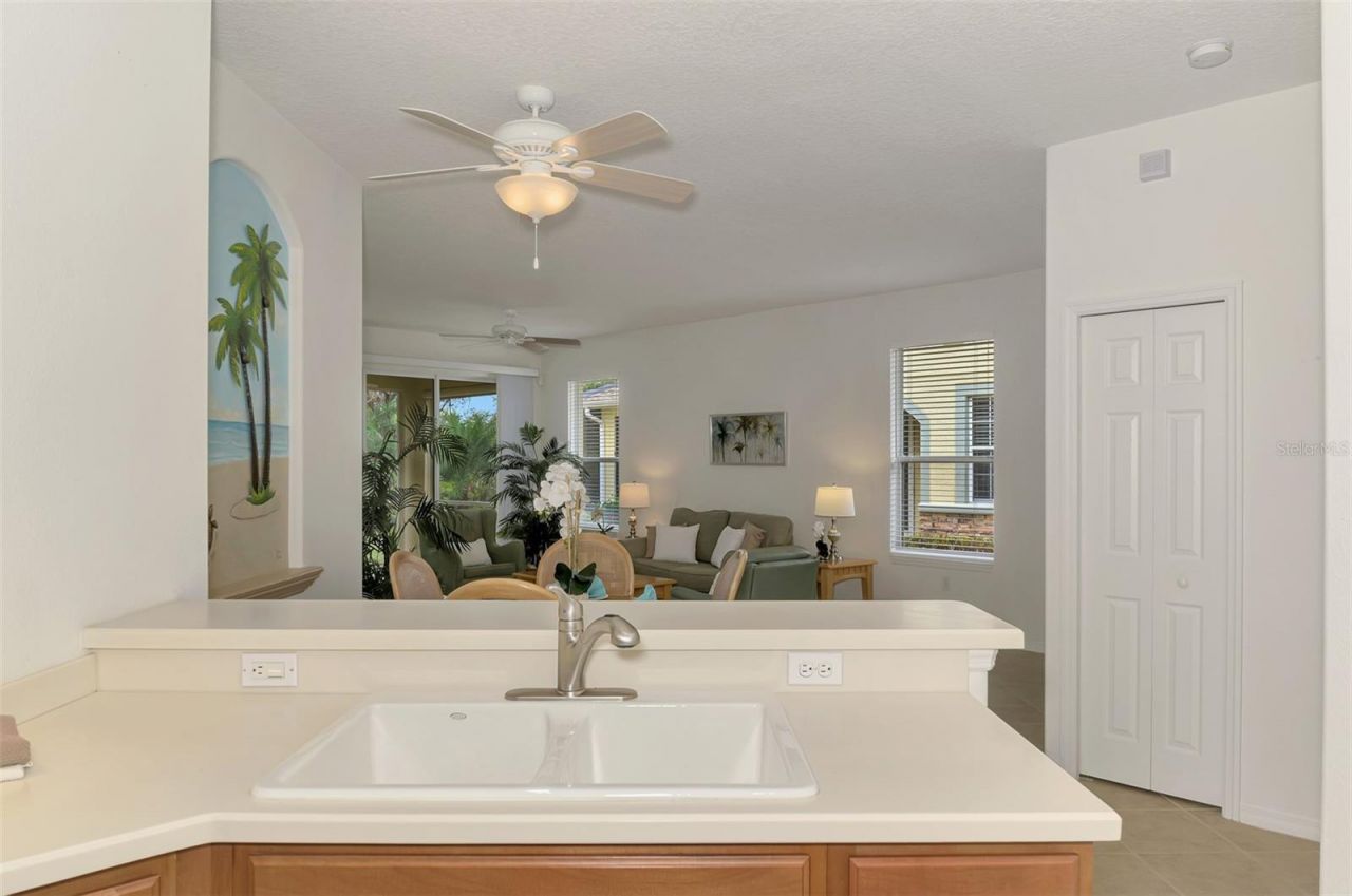 9367 Carnaby Drive, Venice, FL 34293 Photo