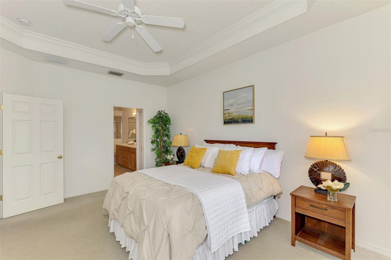 9367 Carnaby Drive, Venice, FL 34293 Photo