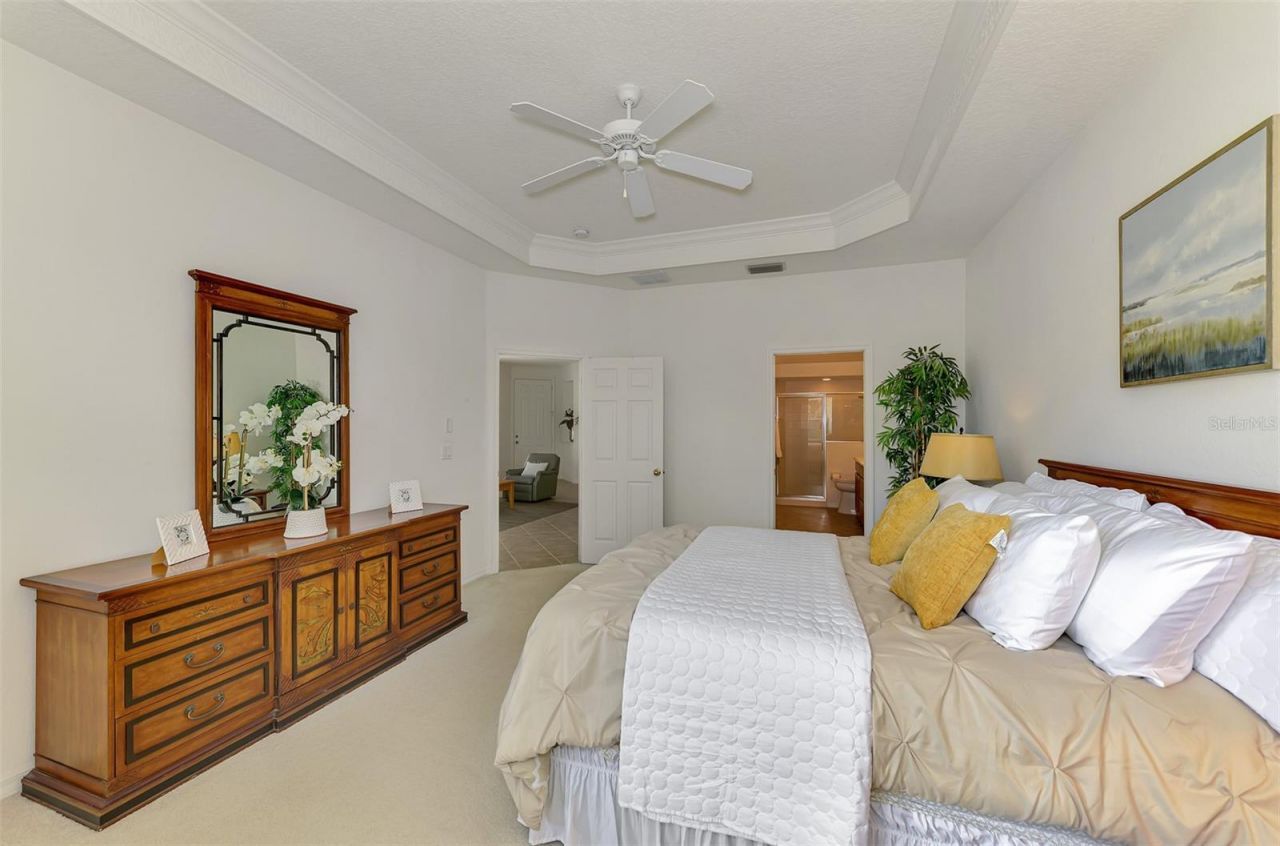 9367 Carnaby Drive, Venice, FL 34293 Photo