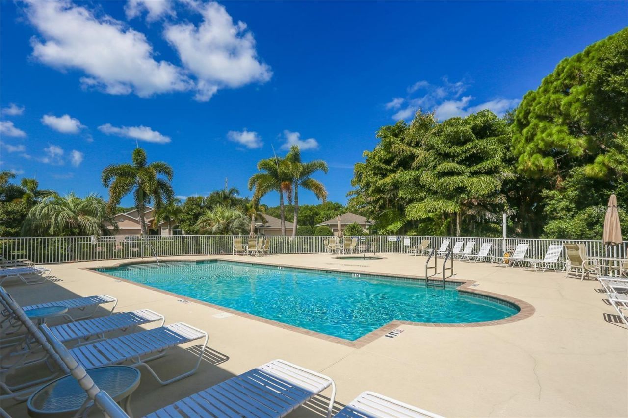 9367 Carnaby Drive, Venice, FL 34293 Photo
