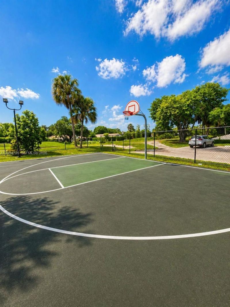 1531 NW 80th Ave, Unit I, Margate, FL 33063 Photo