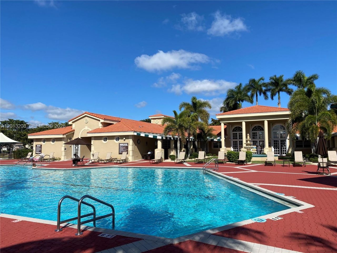 2260 SE 27th Dr, Unit 204-E, Homestead, FL 33035 Photo