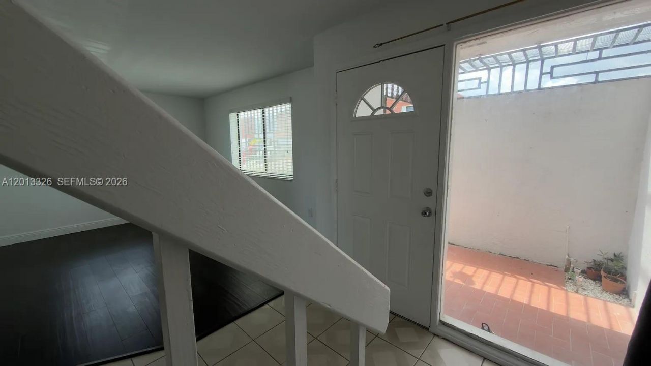 341 NW 109th Ave , Unit 10C, Miami, FL 33172 Photo