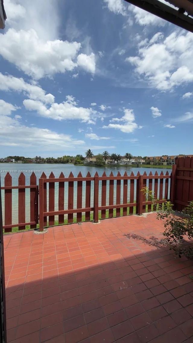 341 NW 109th Ave , Unit 10C, Miami, FL 33172 Photo