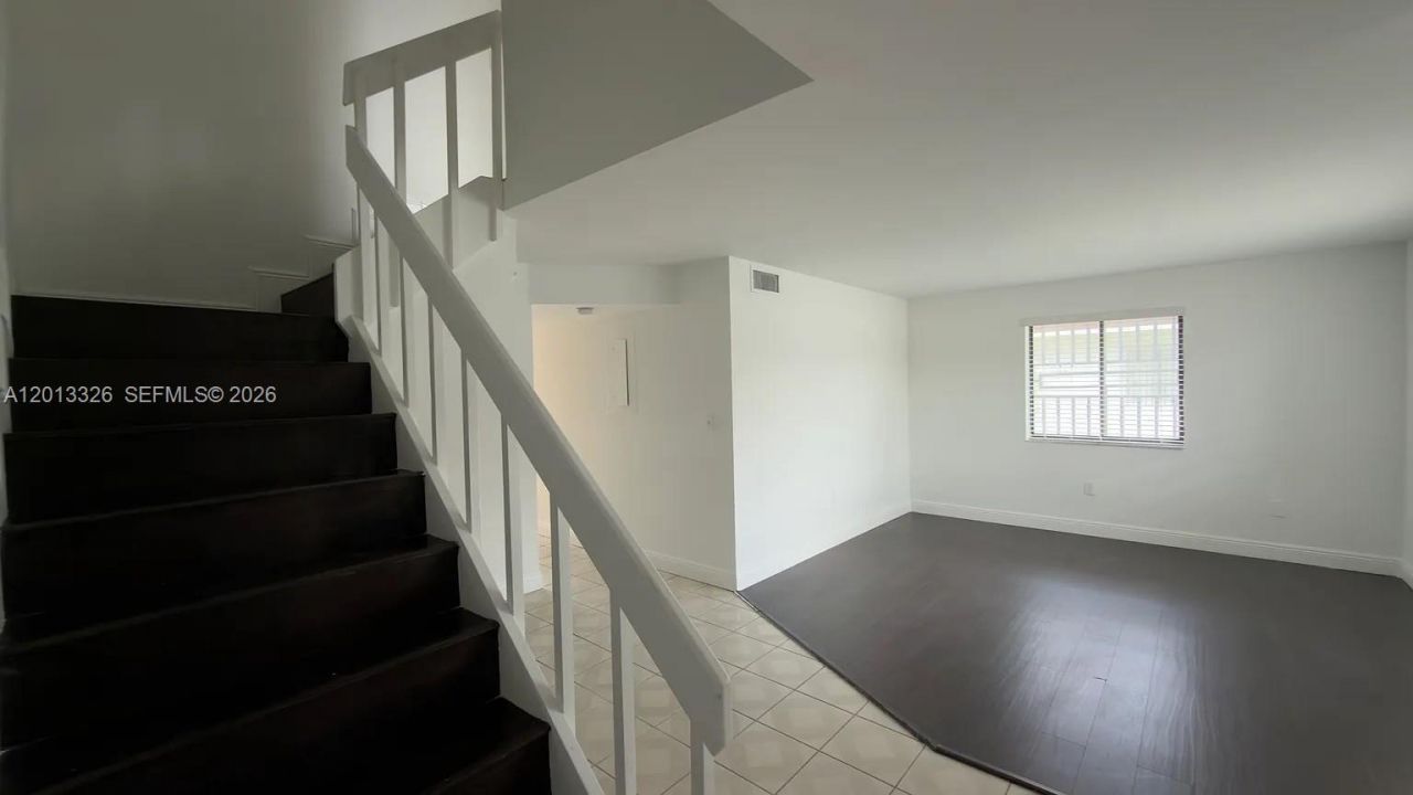 341 NW 109th Ave , Unit 10C, Miami, FL 33172 Photo