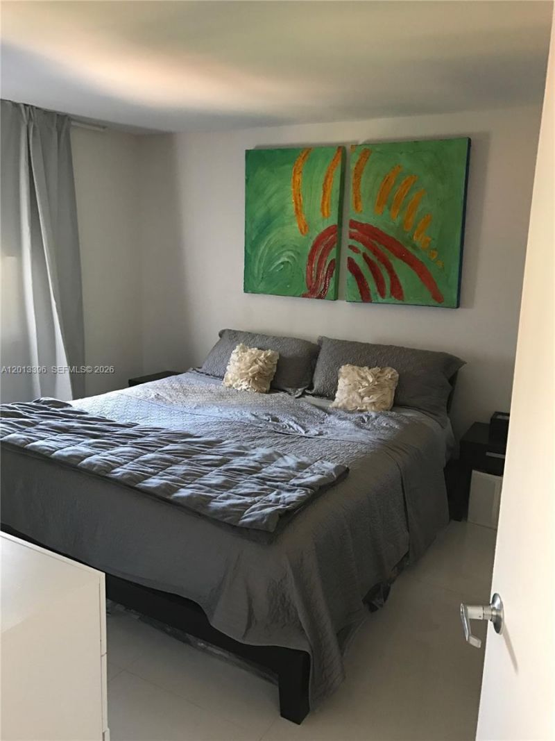1401 Bay Rd , Unit 513, Miami Beach, FL 33139 Photo