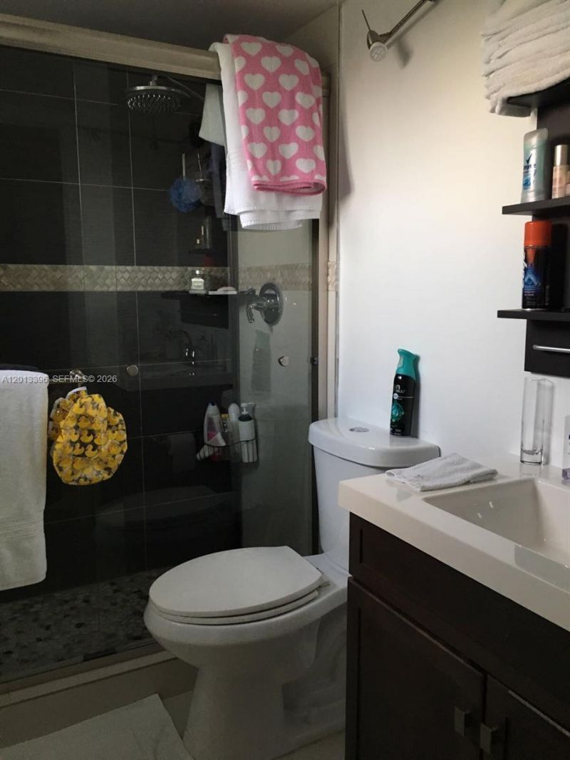 1401 Bay Rd , Unit 513, Miami Beach, FL 33139 Photo