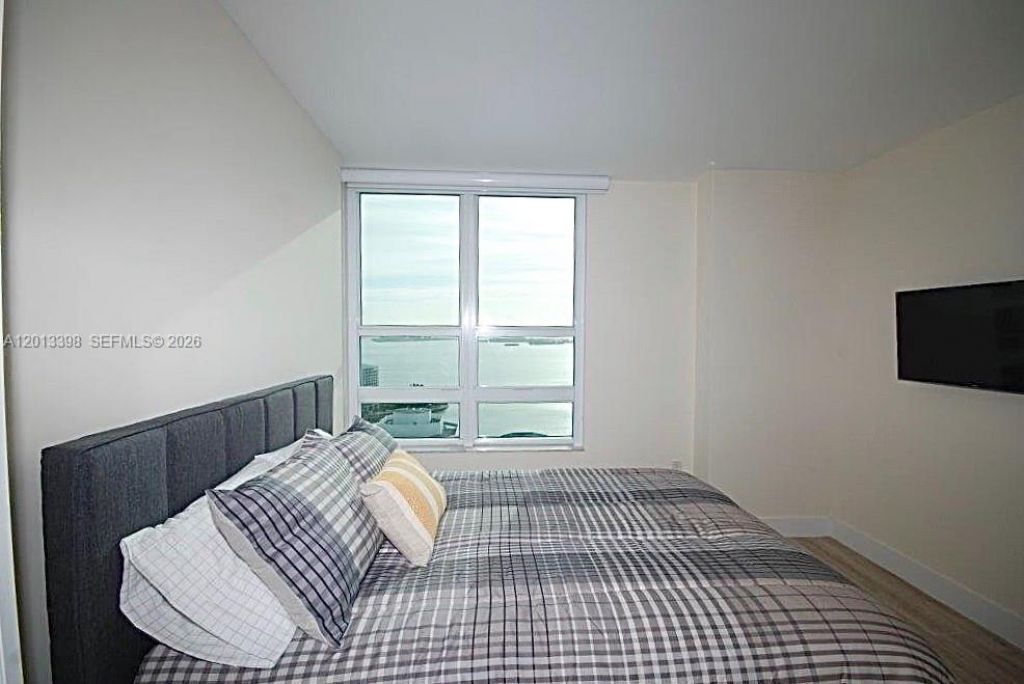 951 Brickell Ave , Unit 3104, Miami, FL 33131 Photo