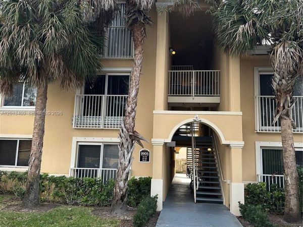 9905 Westwood Dr , Unit 37-3, Tamarac, FL 33321