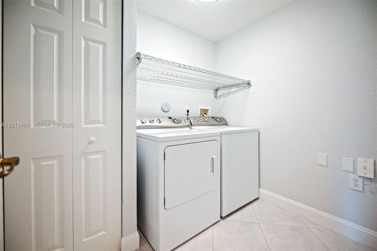 7765 Yardley Dr, Unit 115, Tamarac, FL 33321 Photo