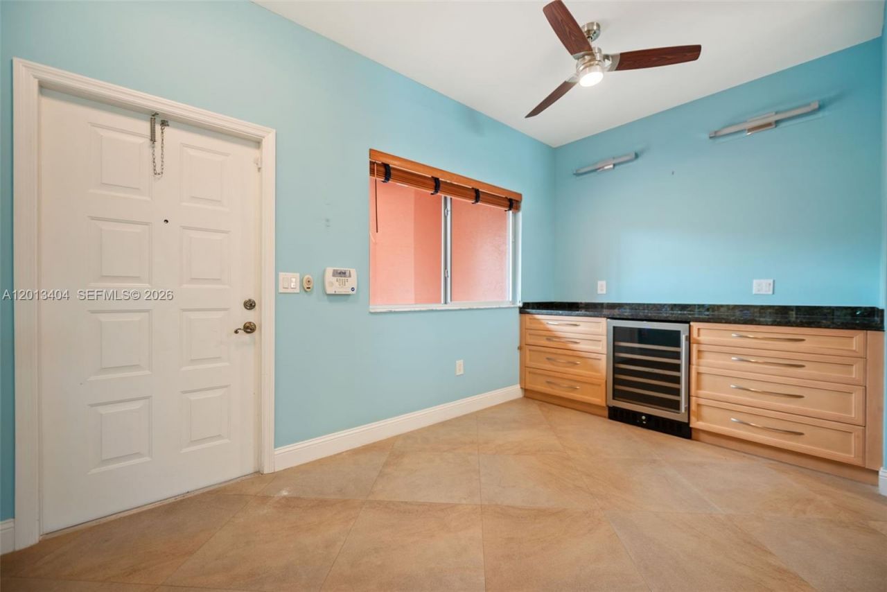 7765 Yardley Dr, Unit 115, Tamarac, FL 33321 Photo