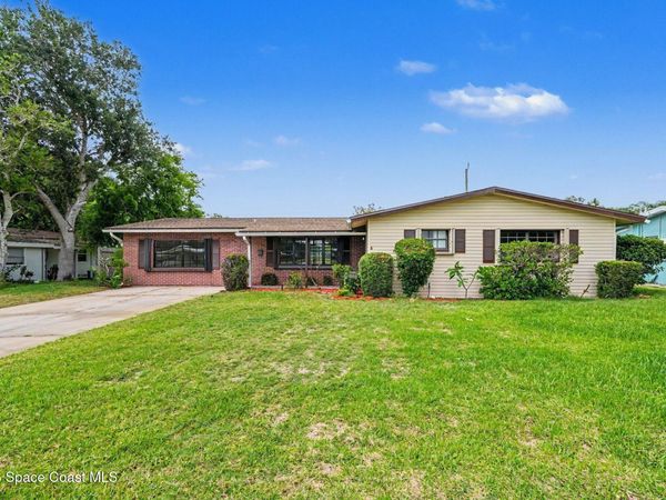 2868 Fountainhead Boulevard, Melbourne, FL 32935