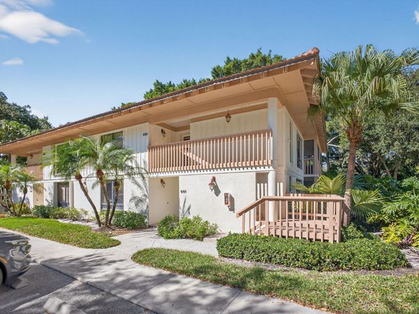 605 Brackenwood Cove, Palm Beach Gardens, FL 33418