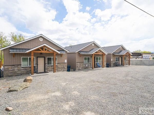 315 Riverfront Drive, SALMON, ID 83467