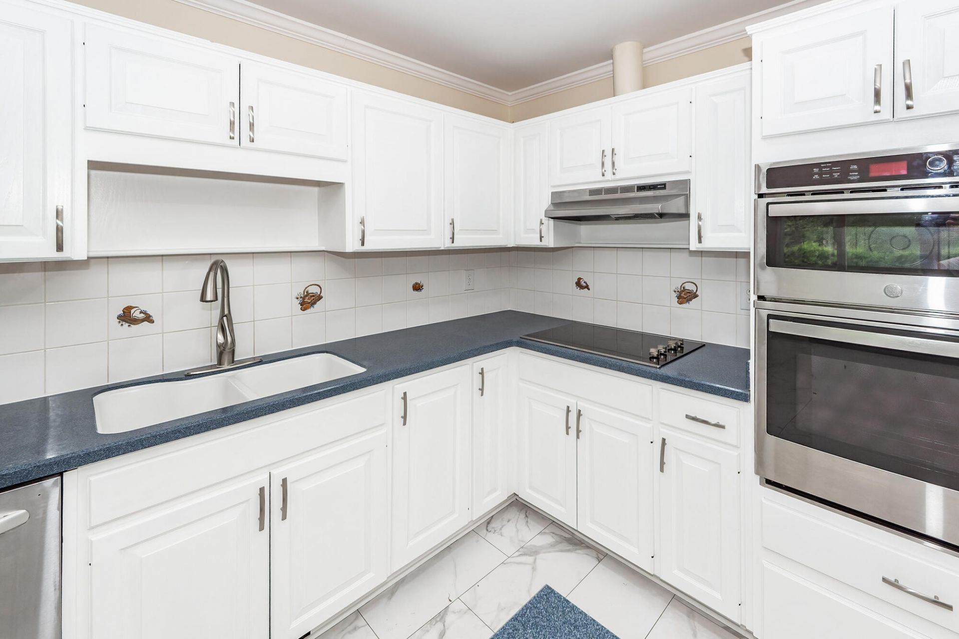 14 Wappoo Creek Place Photo 13