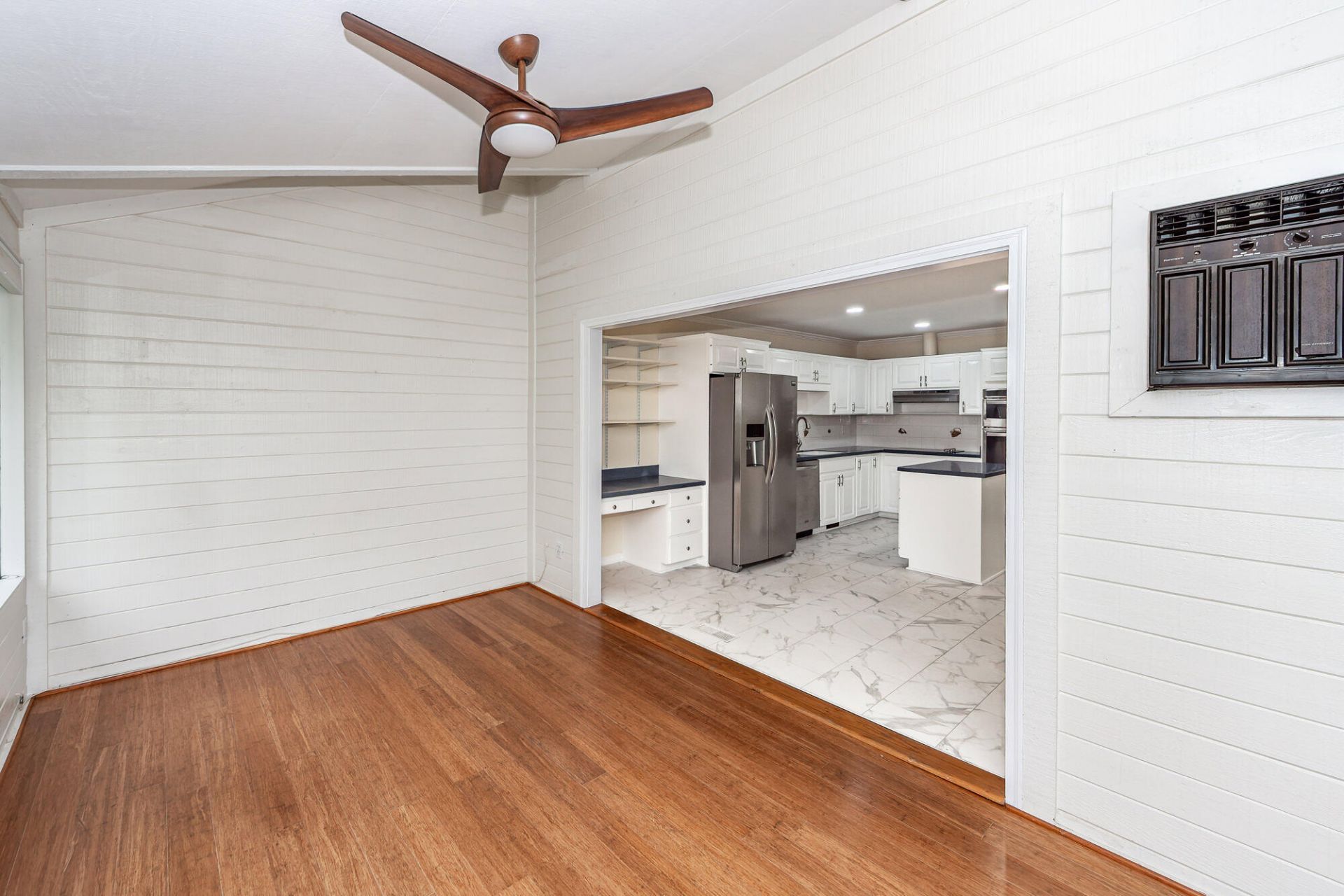 14 Wappoo Creek Place Photo 20