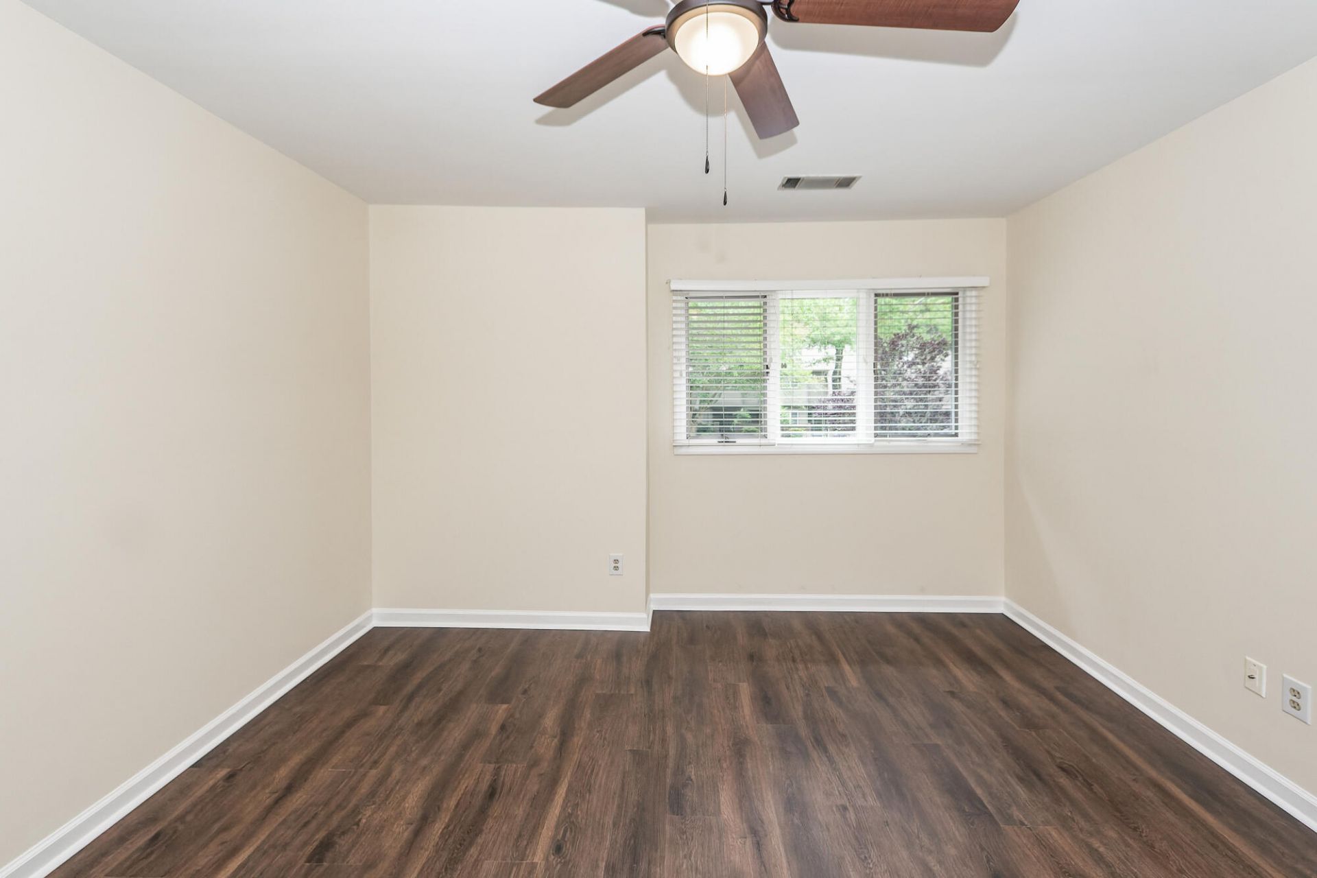 14 Wappoo Creek Place Photo 38