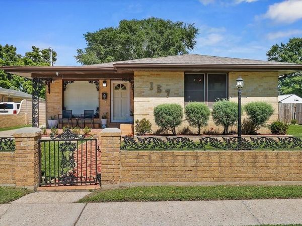 157 OAKLAND, Harahan, LA 70123