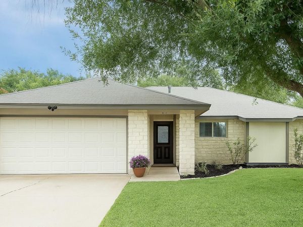 910 Garden View DR, Georgetown, TX 78628