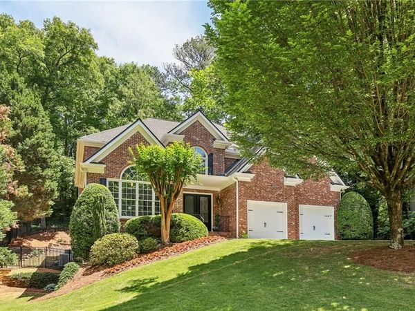 11 Wieuca Trace NE, Atlanta, GA 30342
