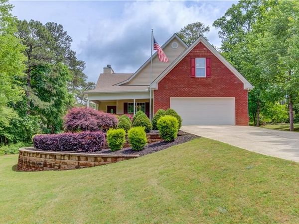 179 McEver Lane , Hoschton, GA 30548