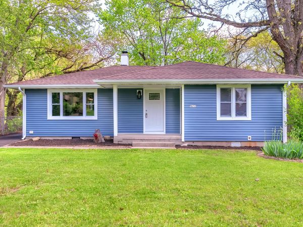 922 Hayes Street , Crown Point, IN 46307