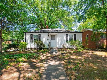 2316 Bedford Avenue, Raleigh, NC 27607