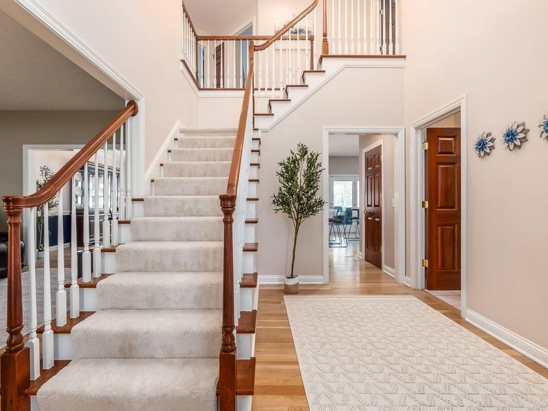 7439 Sand Spurrey Court, Westerville, OH 43082 Photo 10