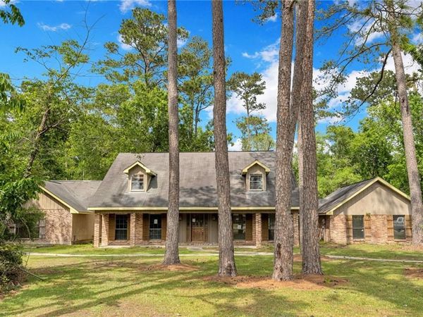 108 RUE DE BOURBON Street , Slidell, LA 70461