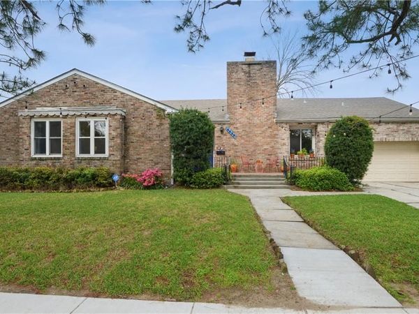 4633 DART Street, New Orleans, LA 70125