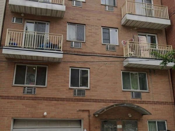35-09 Leavitt Street, Flushing, NY 11354