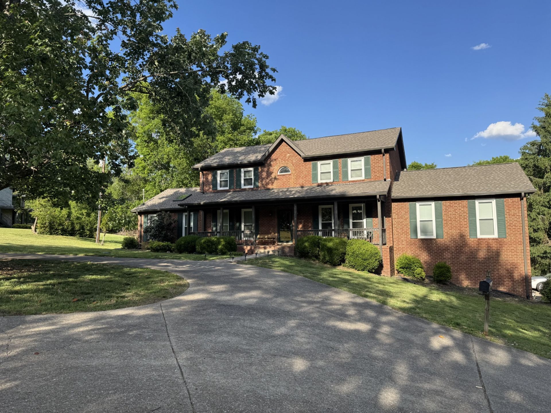 1616 Anderson Rd , Hendersonville, TN 37075 Main Photo