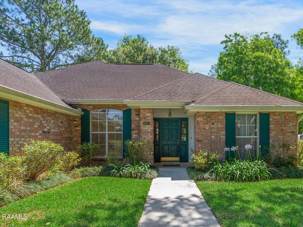 202 Saddlewood Corner, Lafayette, LA 70508