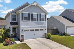 426 Thoroughbred Drive photo 4