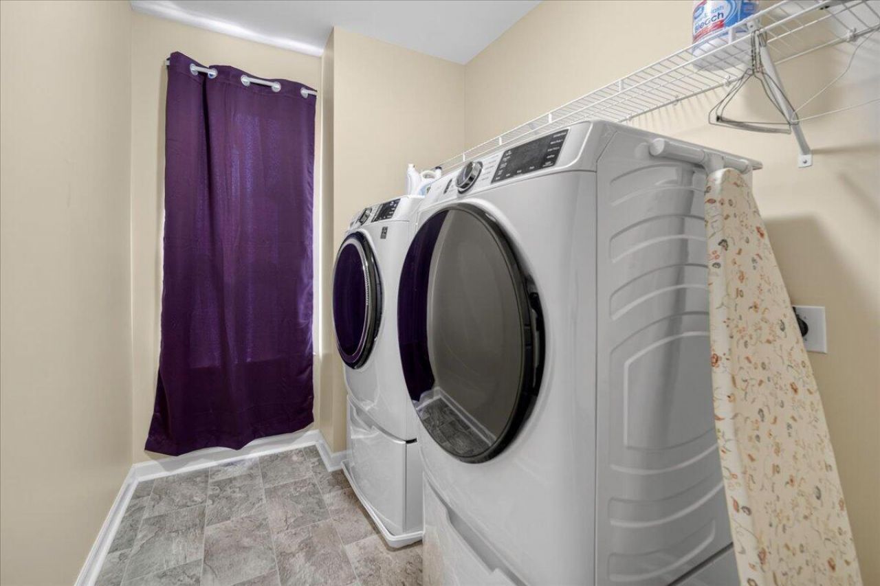 426 Thoroughbred Drive Photo 27