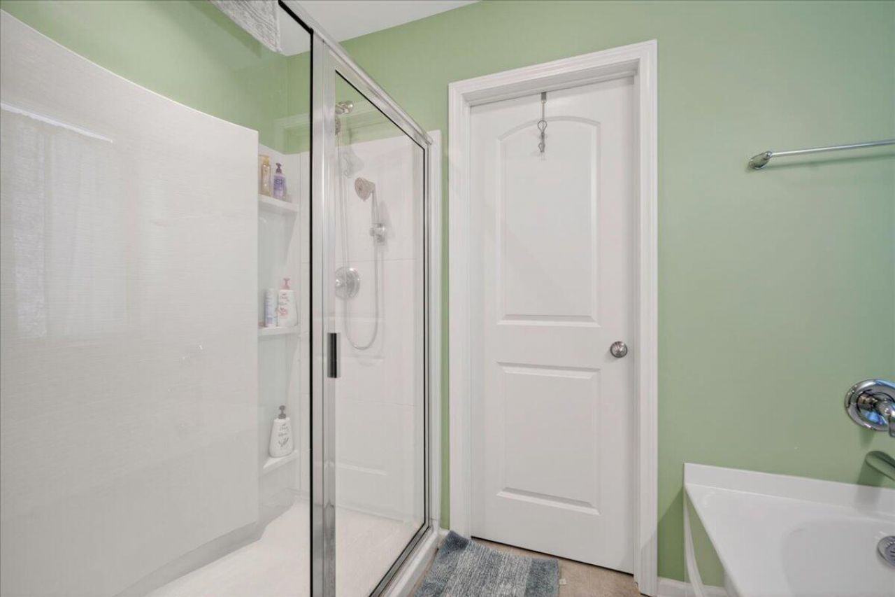 426 Thoroughbred Drive Photo 33