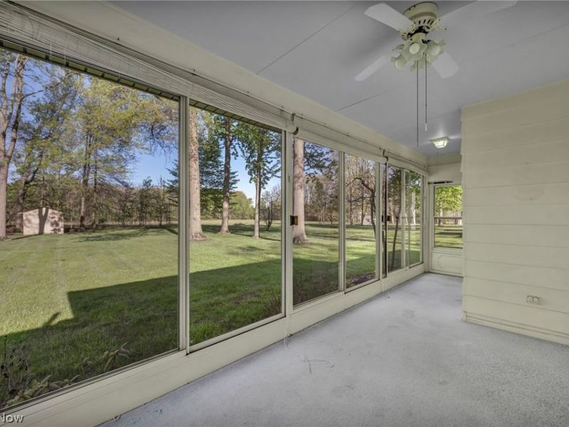 5843 Louise Avenue NW, Champion, OH 44483 Photo 18