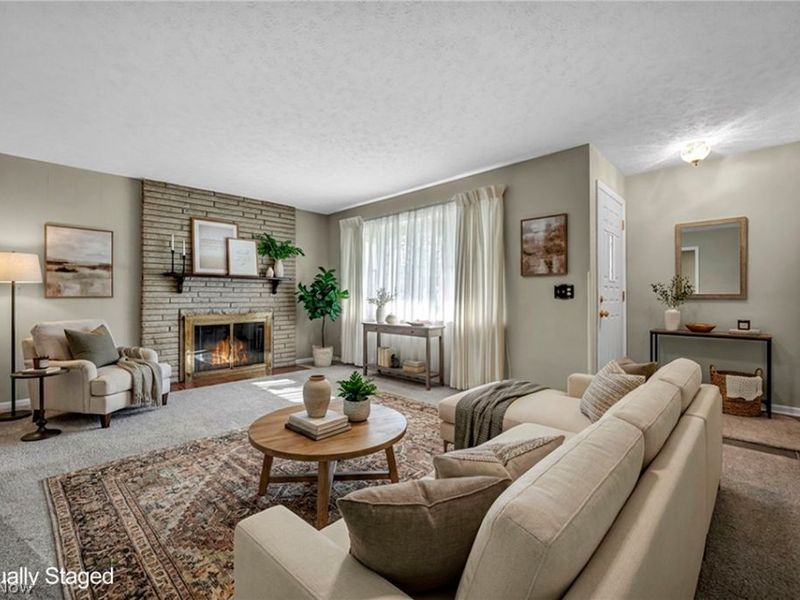 5843 Louise Avenue NW, Champion, OH 44483 Photo 4