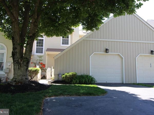 1632 MCNELIS DRIVE , SOUTHAMPTON, PA 18966