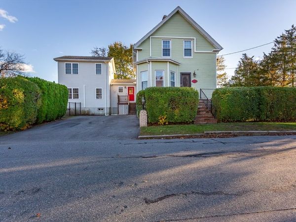 39 Veranda Ave, Fairhaven, MA 02719