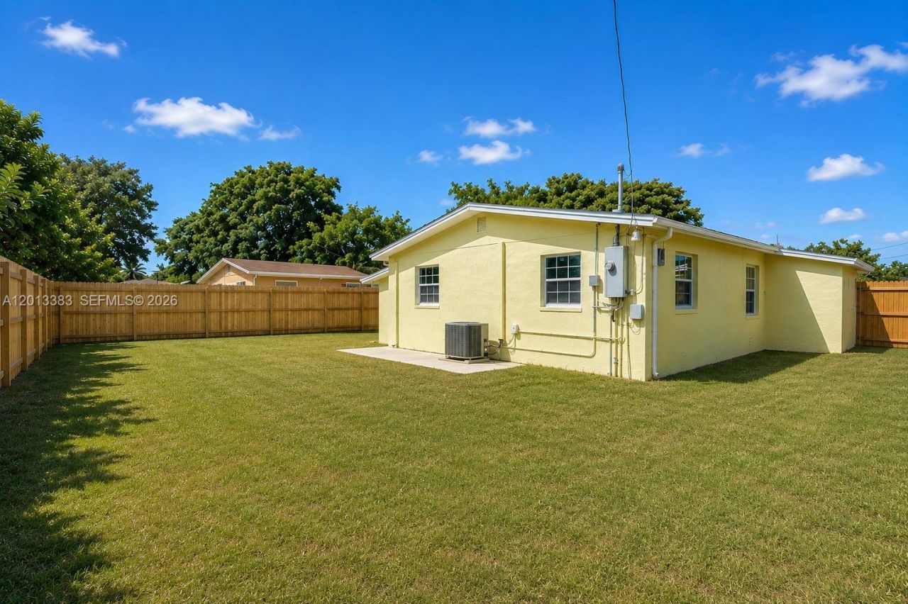 6110 SW 38th Street, Davie, FL 33314 Photo
