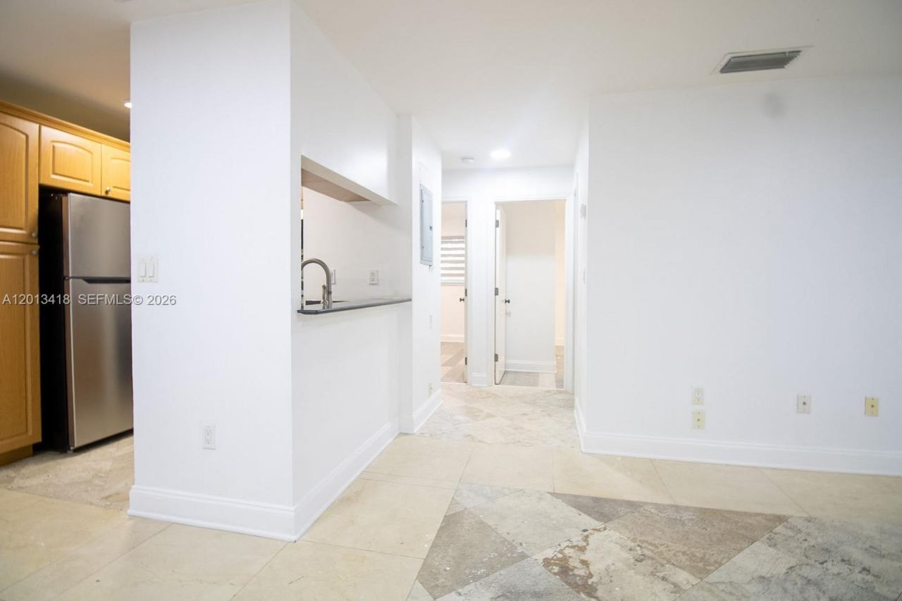 15629 SW 73 , Unit 9-4, Miami, FL 33193 Photo
