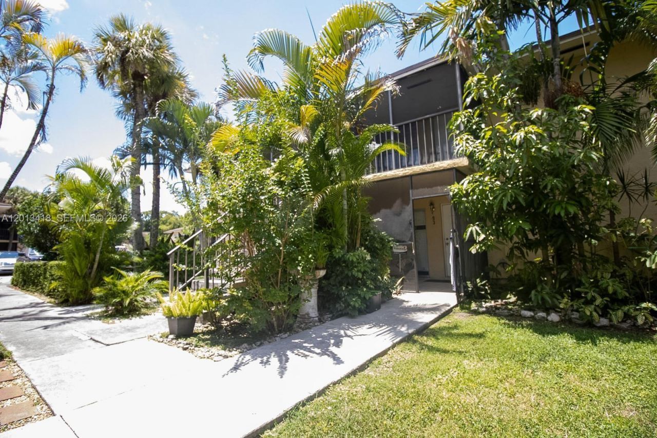 15629 SW 73 , Unit 9-4, Miami, FL 33193 Photo