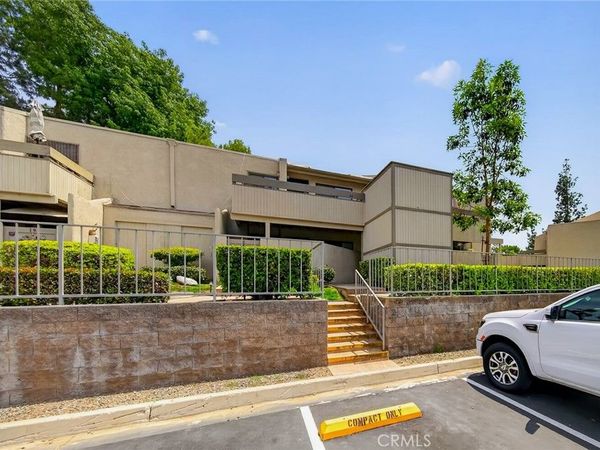 3054 Associated, Unit 26, Fullerton, CA 92835