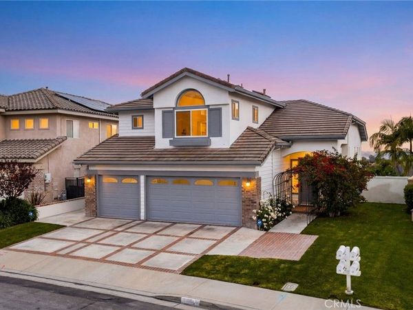 51 La Perla, Lake Forest, CA 92610