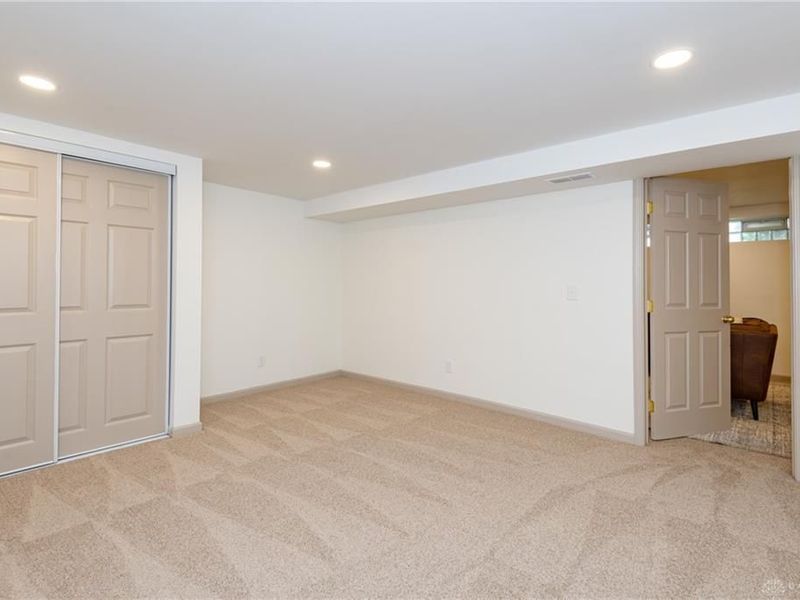 1609 Kathy Lane, Miamisburg, OH 45342 Photo 32