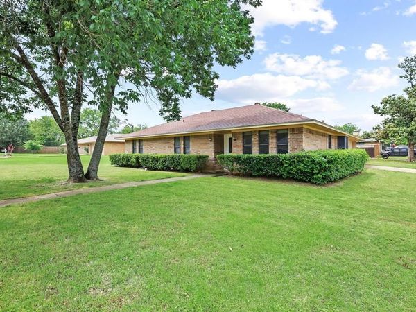 2601 Arapaho Cove, Denison, TX 75020