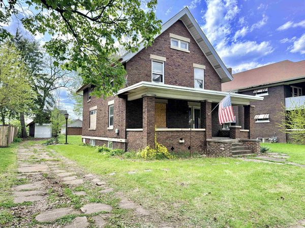 1811 S 4TH Street, ROCKFORD, IL 61104