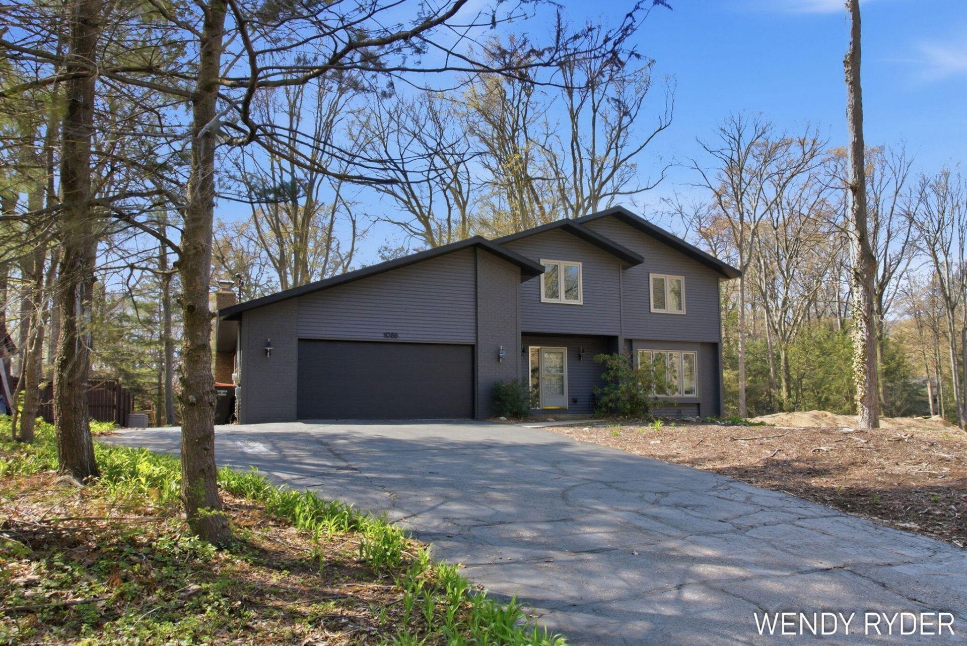 1086 Post Avenue, Holland, MI 49424 Main Photo